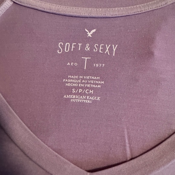 ✨AMERICAN EAGLE TOP - Picture 2 of 4